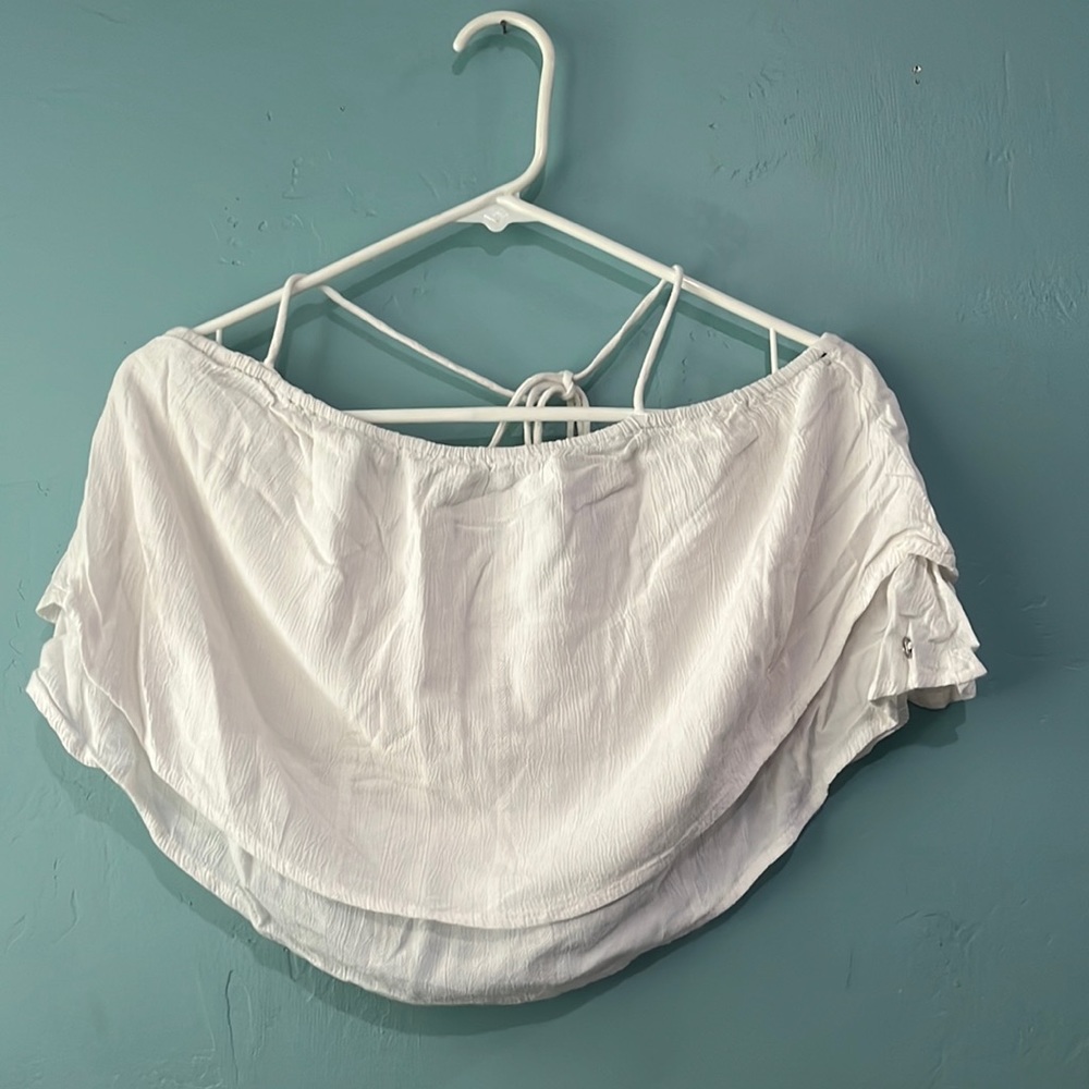 Volcom tube top with straps that tie around the neck